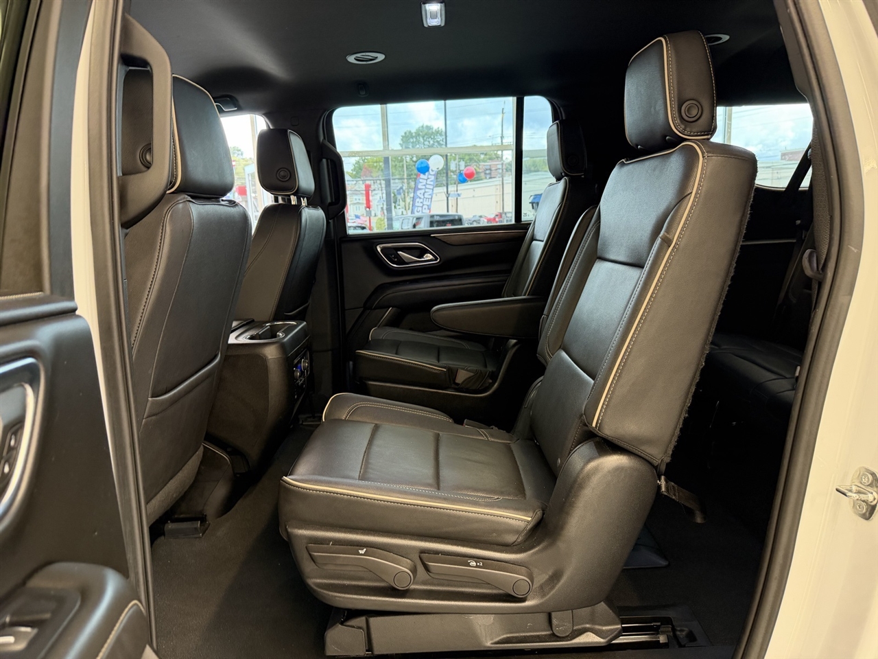 Chevrolet Suburban Premier 4WD 2023