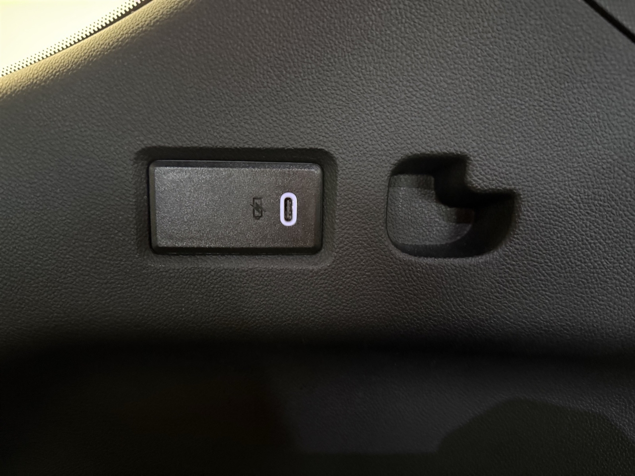 Chevrolet Suburban Premier 4WD 2023