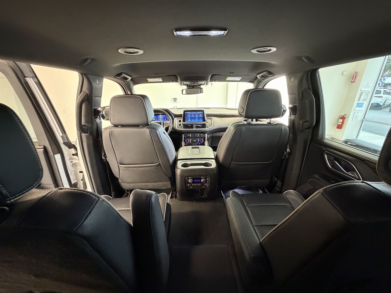 Chevrolet Suburban Premier 4WD 2023