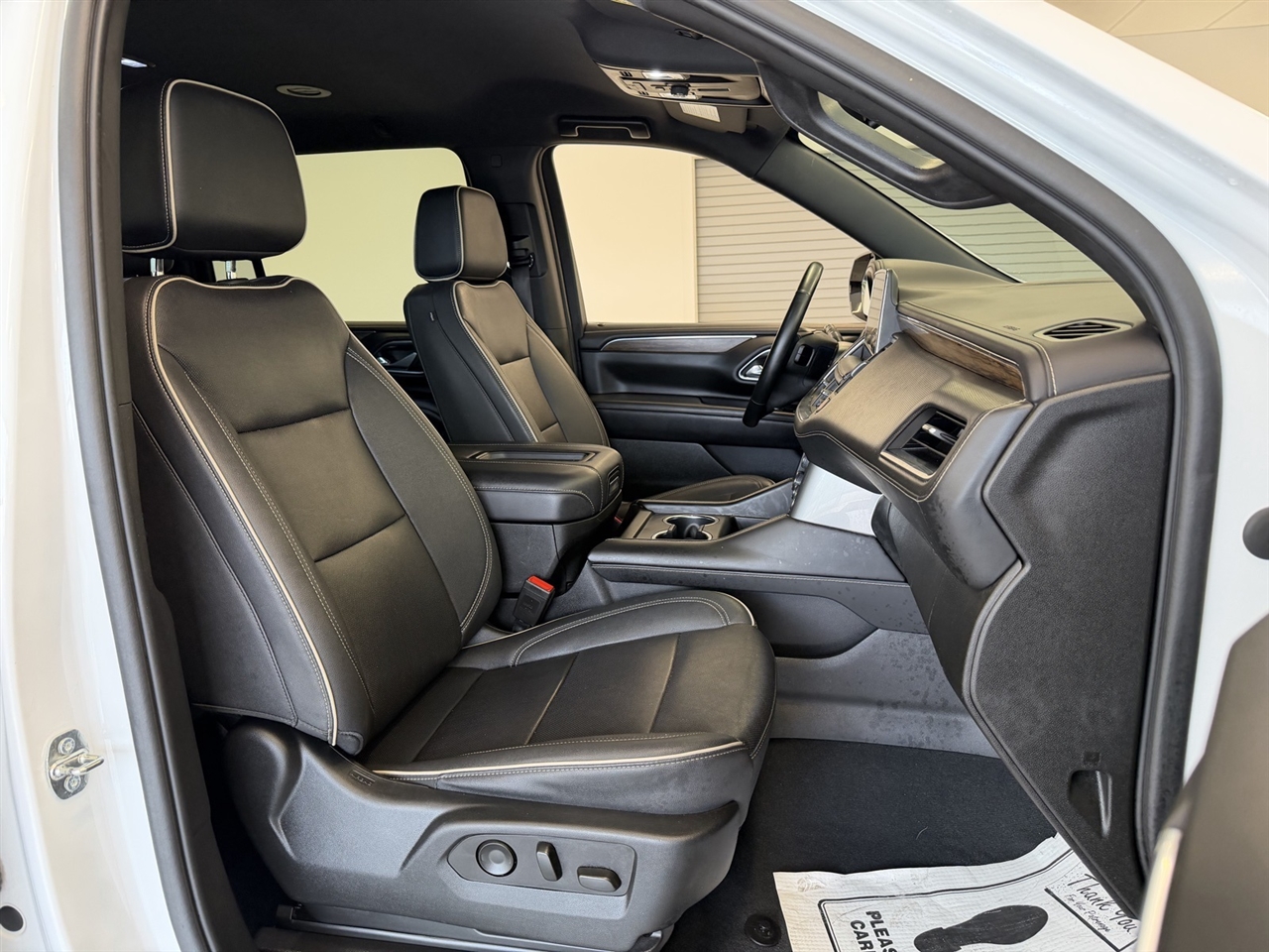 Chevrolet Suburban Premier 4WD 2023