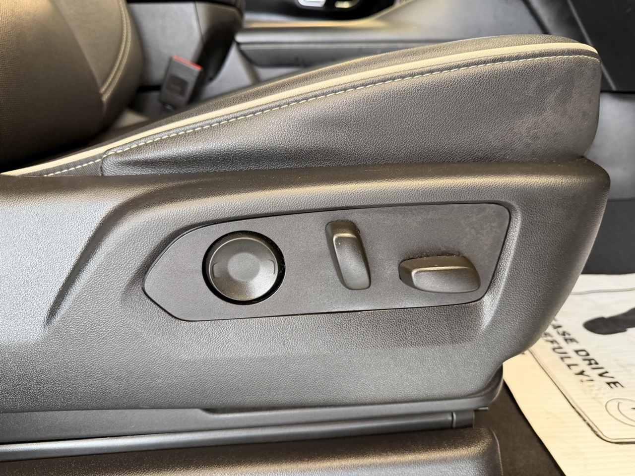 Chevrolet Suburban Premier 4WD 2023