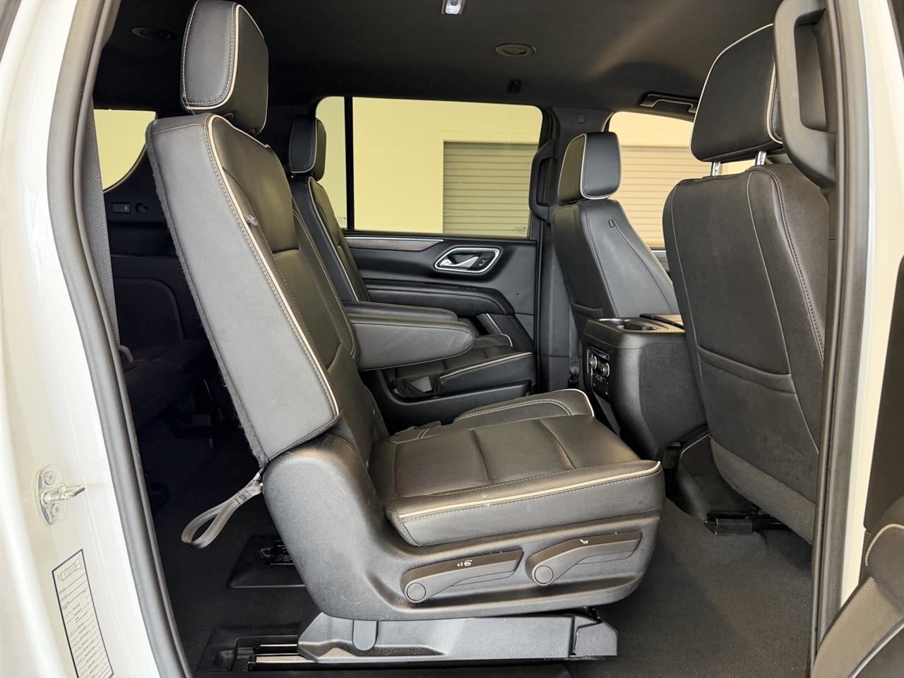 Chevrolet Suburban Premier 4WD 2023