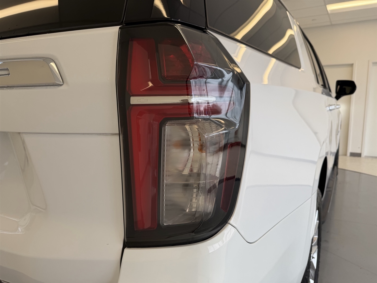 Chevrolet Suburban Premier 4WD 2023