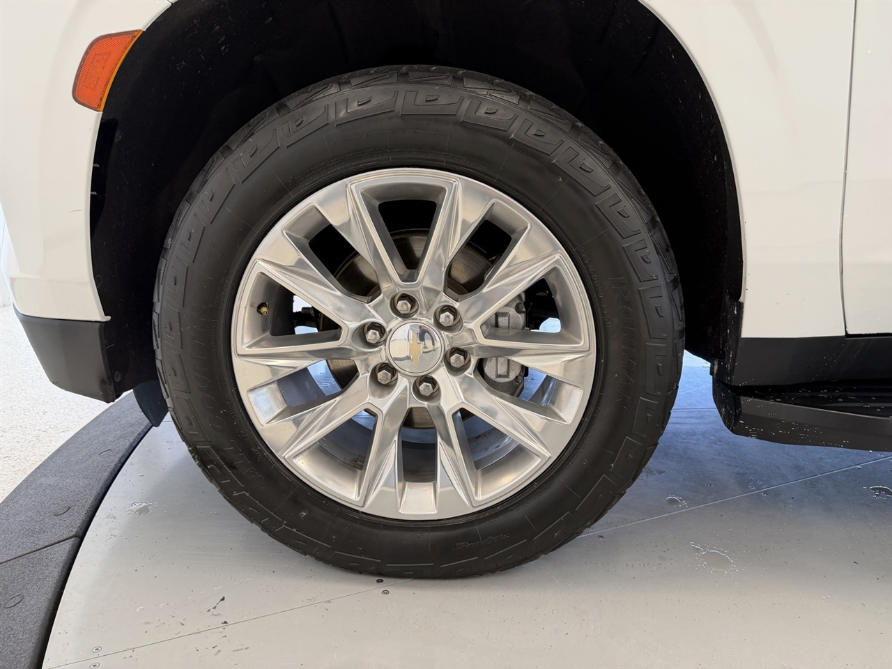 Chevrolet Suburban Premier 4WD 2023