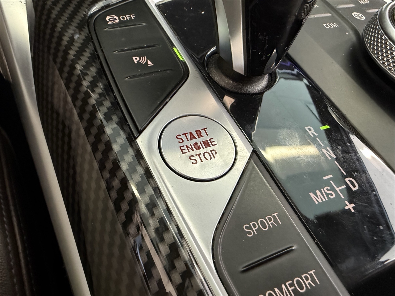 BMW 4-Series M440i xDrive Coupe 2021