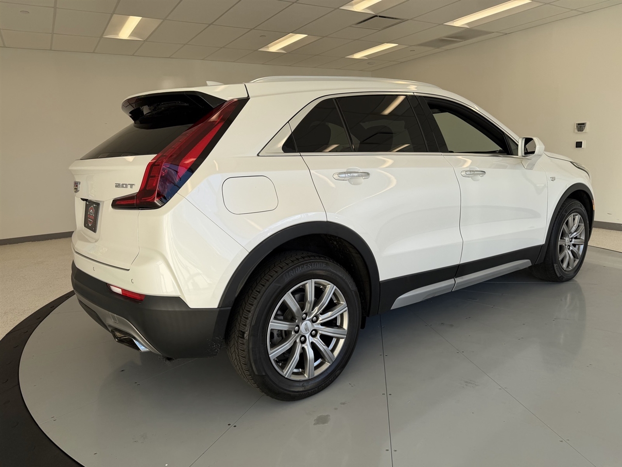 Cadillac XT4 Premium Luxury AWD 2019 Cadillac XT4 Premium Luxury AWD 2019