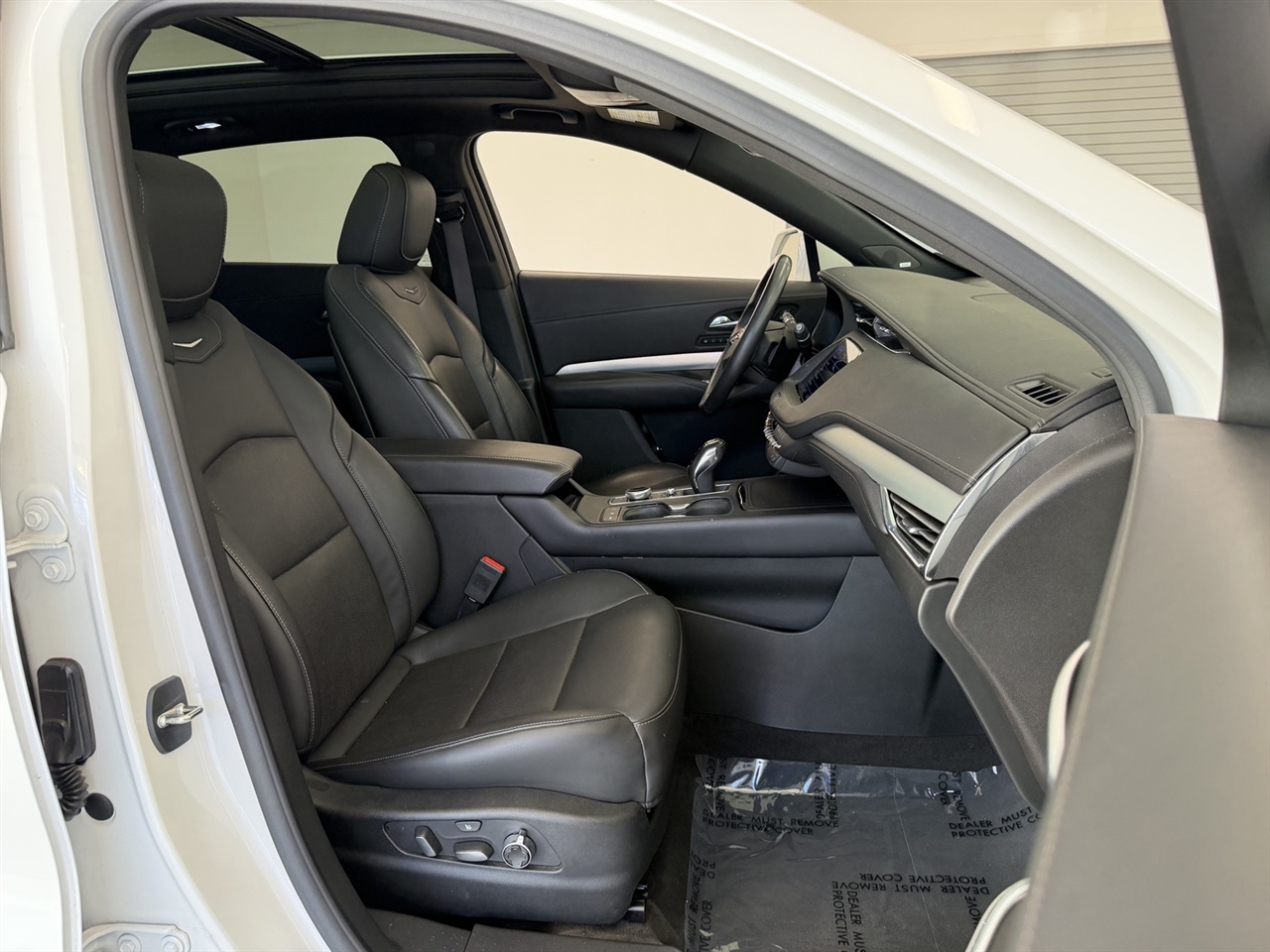 Cadillac XT4 Premium Luxury AWD 2019 Cadillac XT4 Premium Luxury AWD 2019