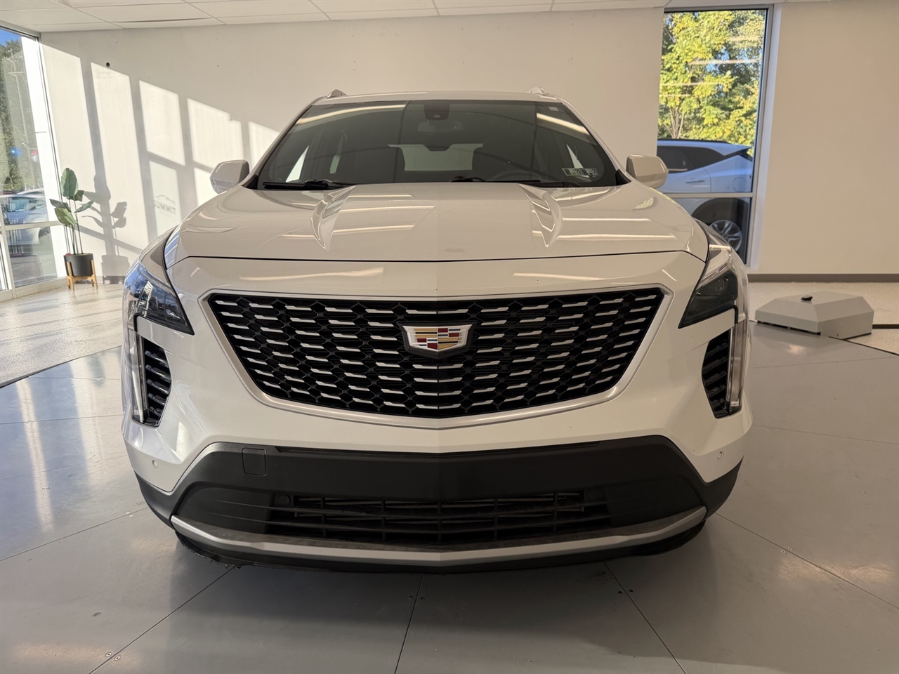 Cadillac XT4 Premium Luxury AWD 2019 Cadillac XT4 Premium Luxury AWD 2019