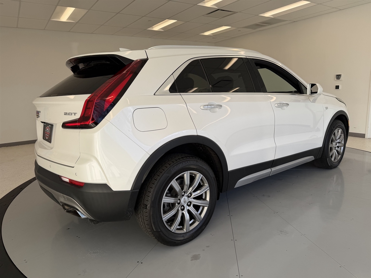 Cadillac XT4 Premium Luxury AWD 2019 Cadillac XT4 Premium Luxury AWD 2019