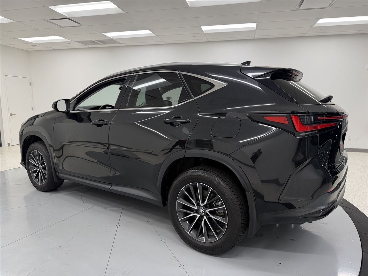 Lexus NX 350 Base 2022 Lexus NX 350 Base 2022