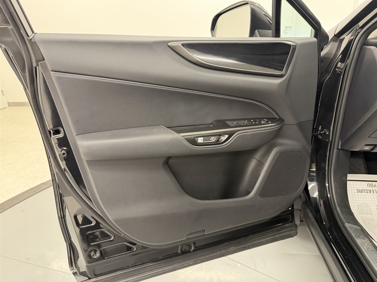 Lexus NX 350 Base 2022 Lexus NX 350 Base 2022