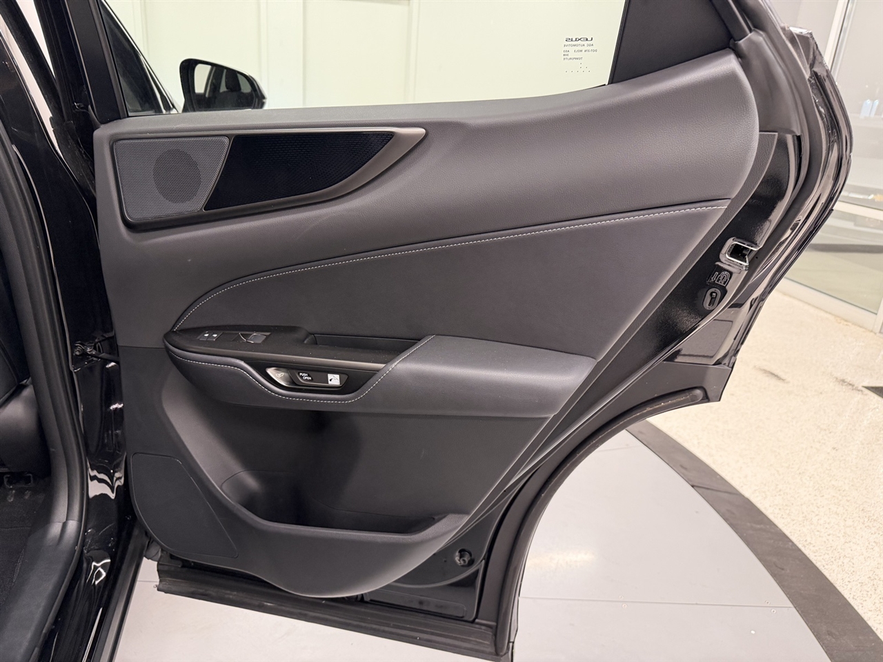 Lexus NX 350 Base 2022 Lexus NX 350 Base 2022