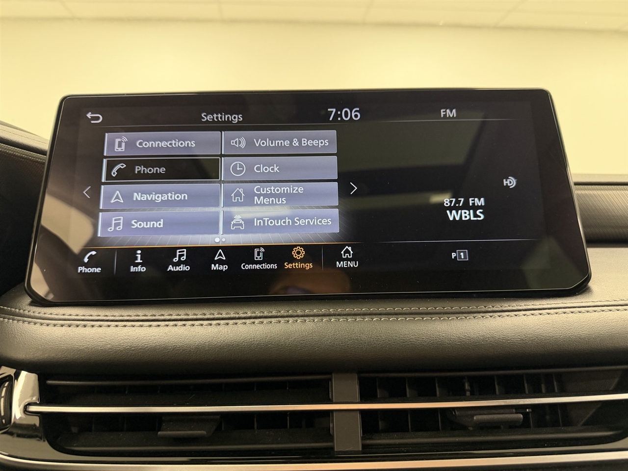 Infiniti QX60 LUXE AWD 2023 Infiniti QX60 LUXE AWD 2023