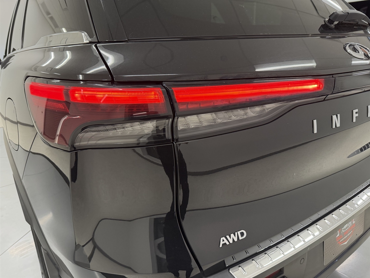 Infiniti QX60 LUXE AWD 2023 Infiniti QX60 LUXE AWD 2023