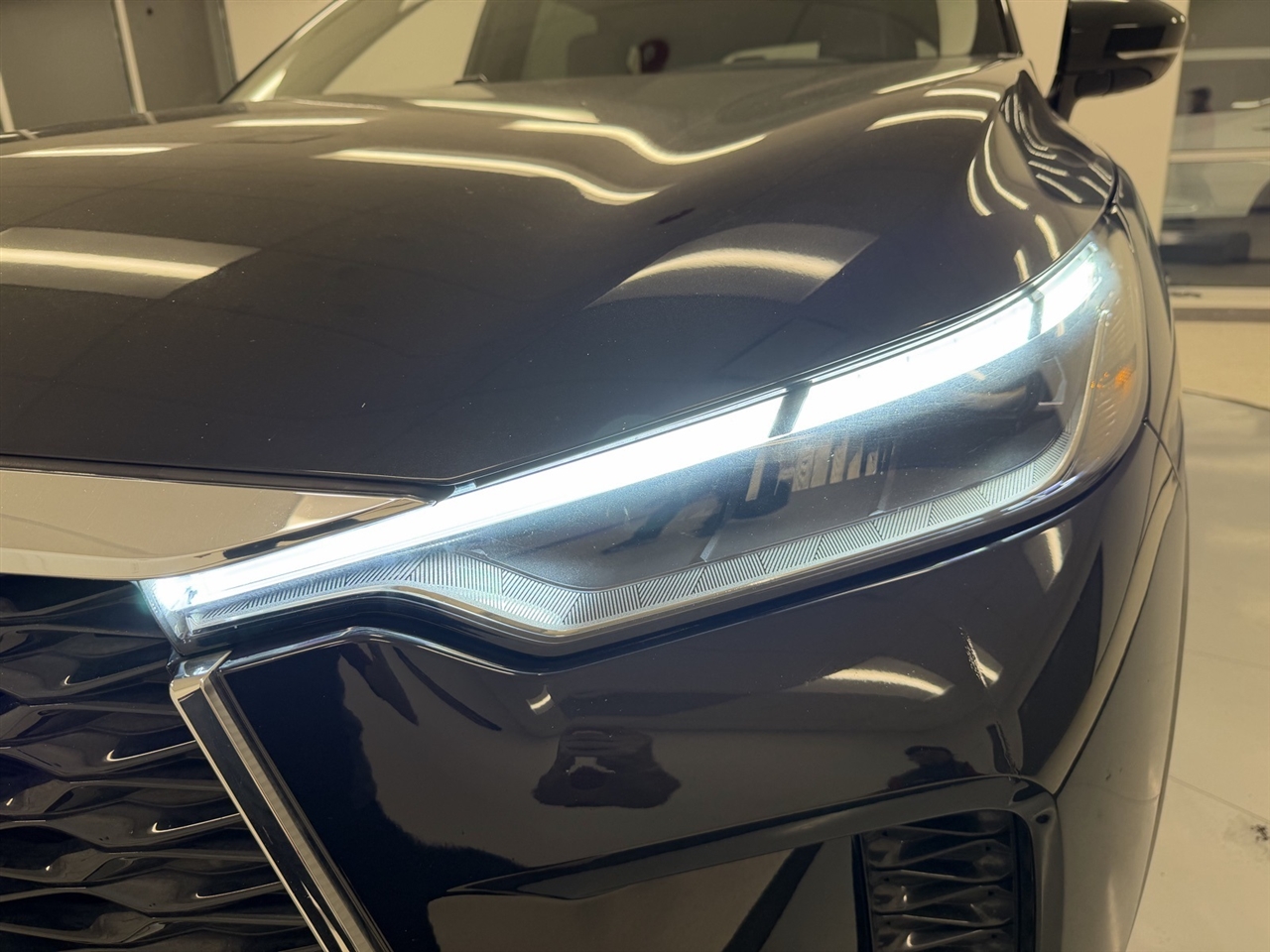 Infiniti QX60 LUXE AWD 2023 Infiniti QX60 LUXE AWD 2023