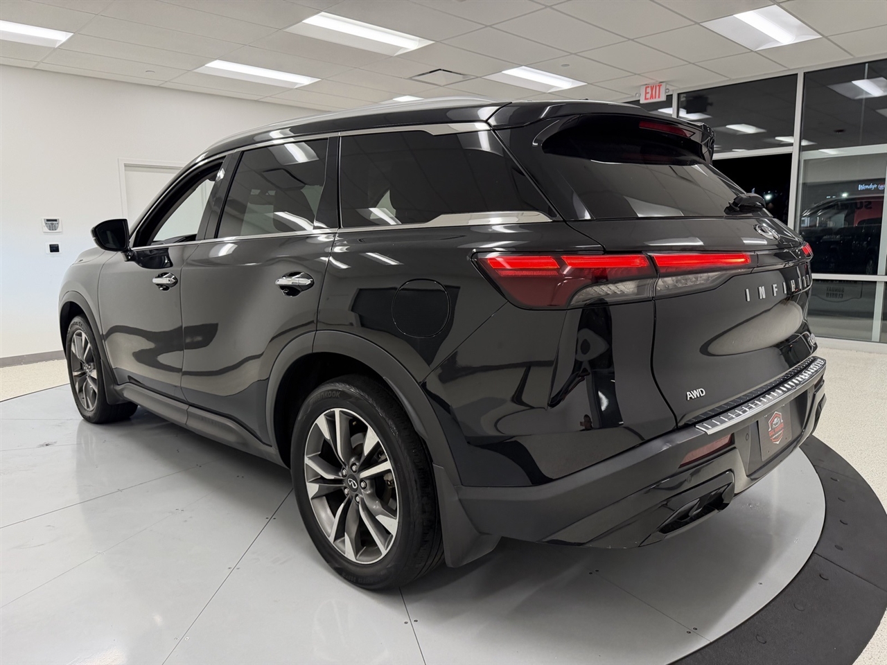 Infiniti QX60 LUXE AWD 2023 Infiniti QX60 LUXE AWD 2023