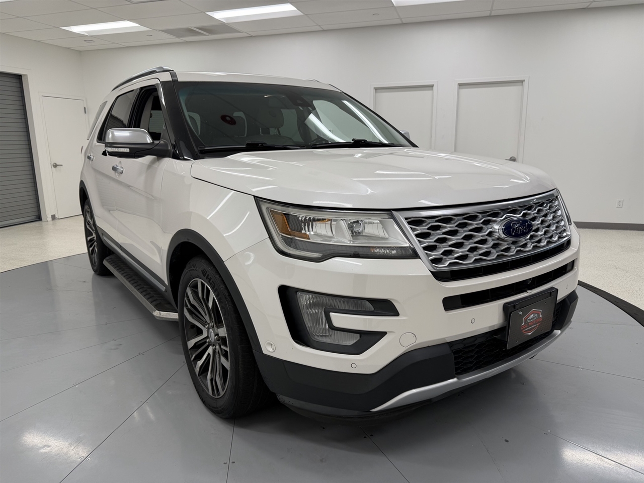 Ford Explorer Platinum AWD 2017 Ford Explorer Platinum AWD 2017