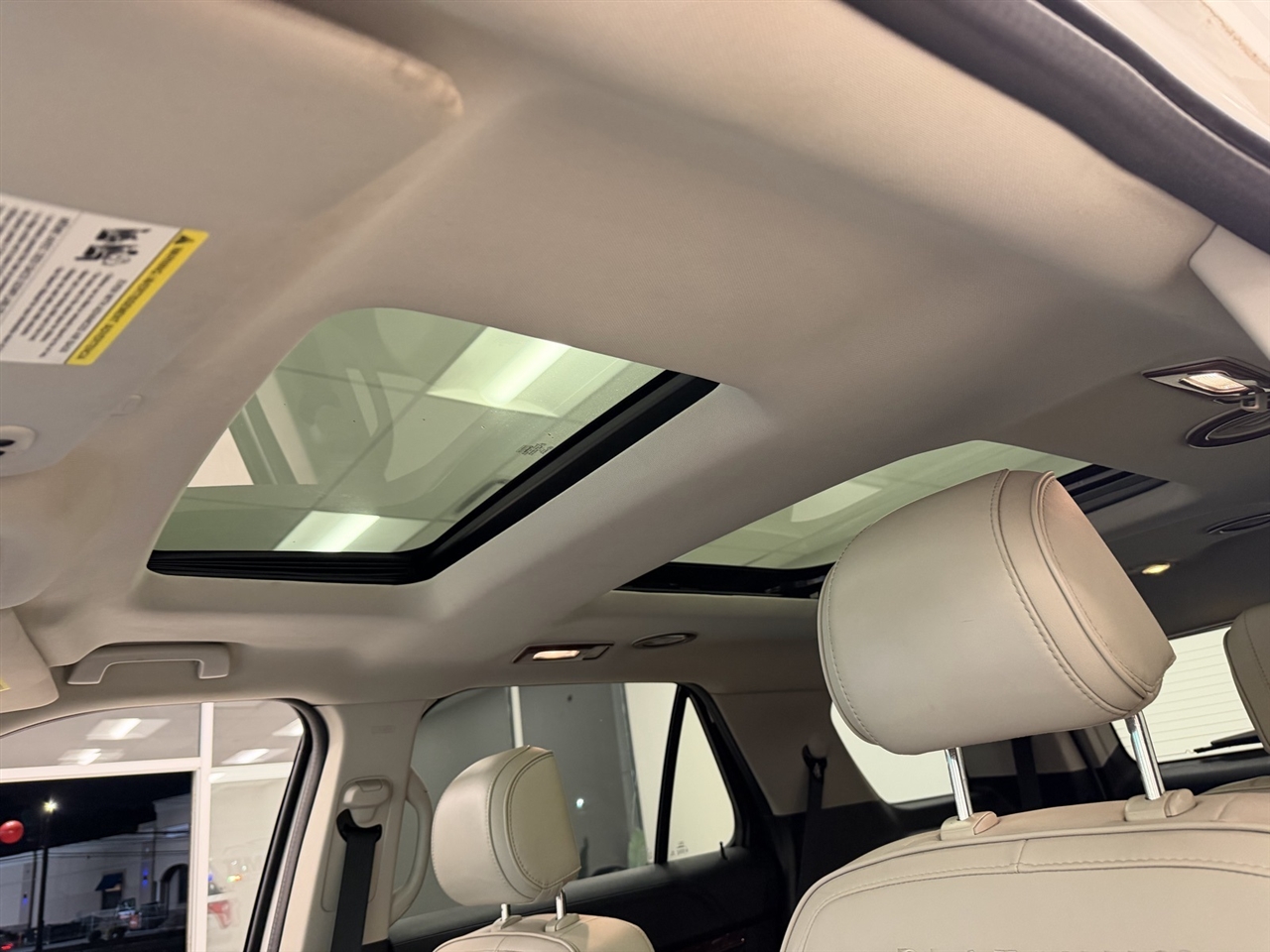 Ford Explorer Platinum AWD 2017 Ford Explorer Platinum AWD 2017