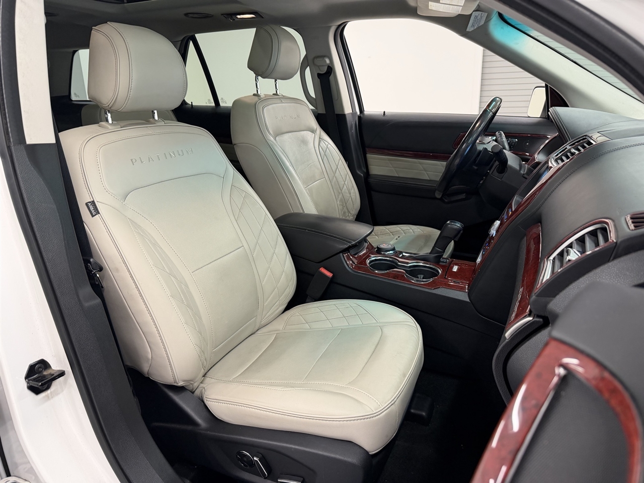 Ford Explorer Platinum AWD 2017 Ford Explorer Platinum AWD 2017