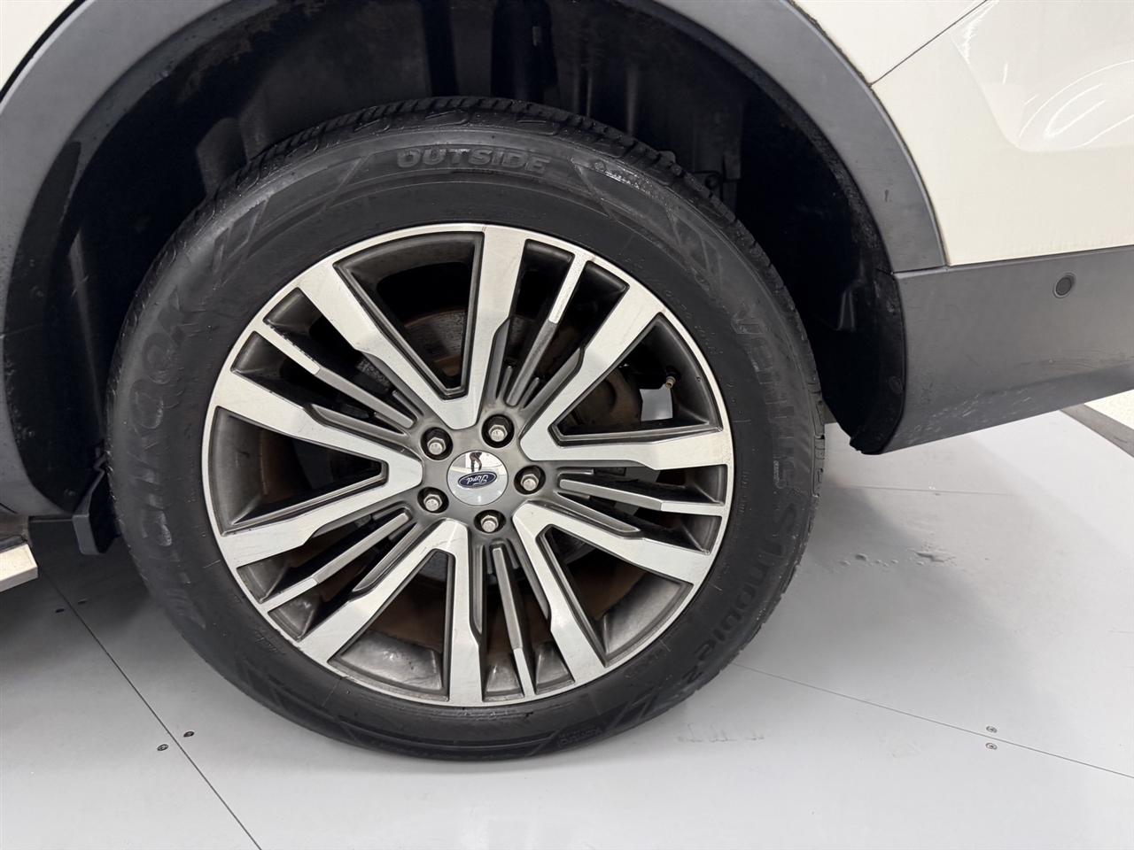 Ford Explorer Platinum AWD 2017 Ford Explorer Platinum AWD 2017