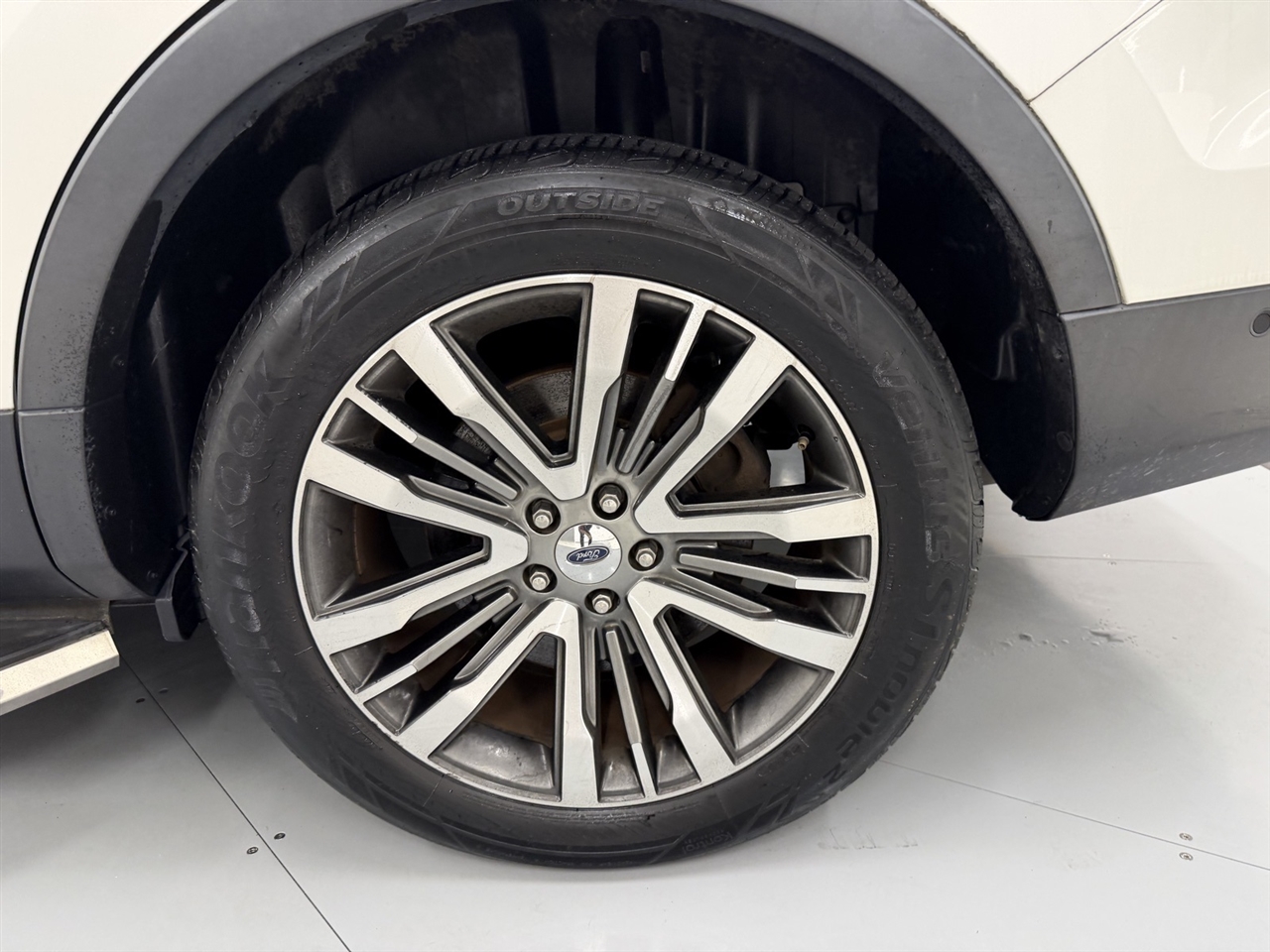 Ford Explorer Platinum AWD 2017 Ford Explorer Platinum AWD 2017