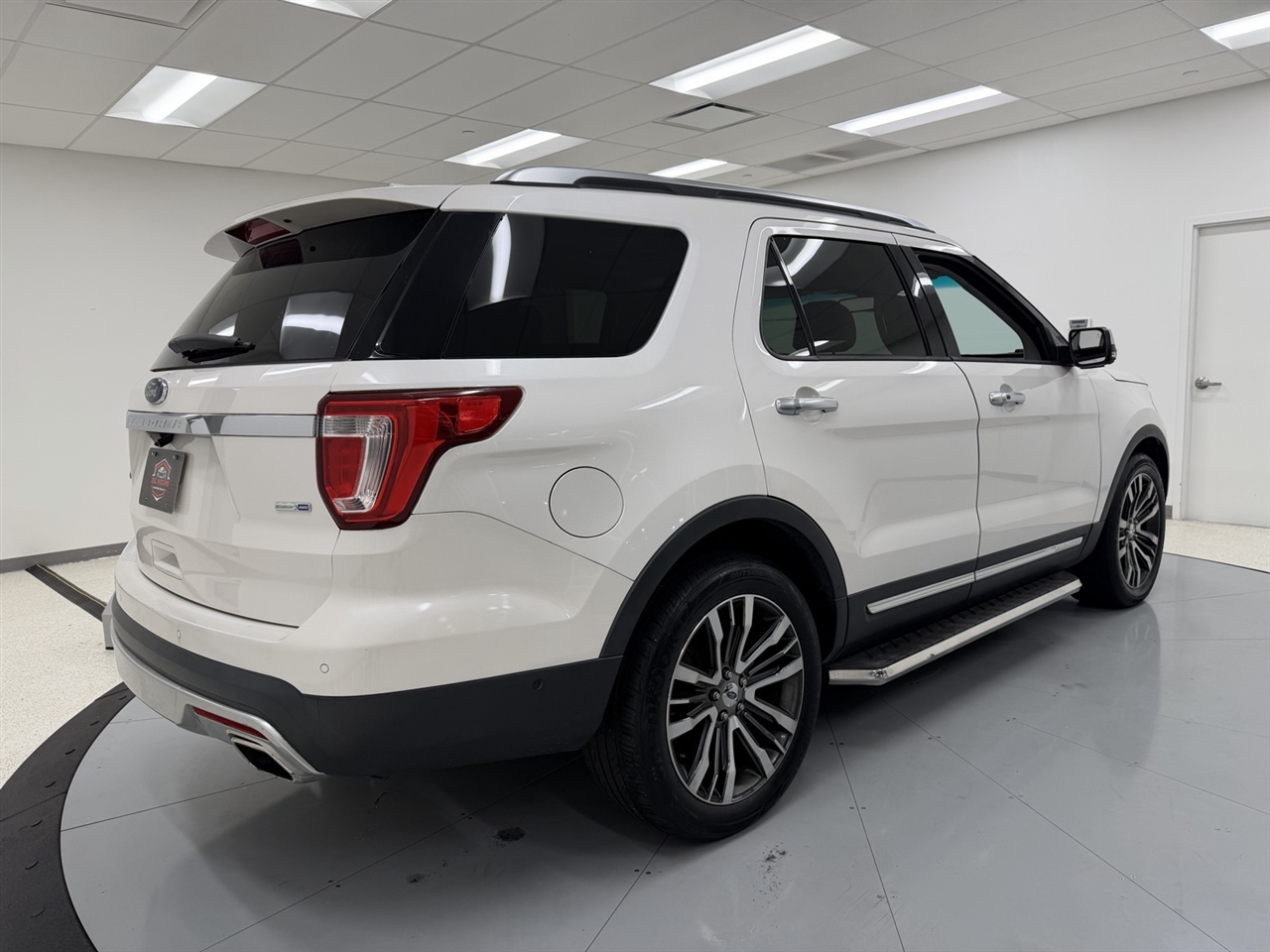 Ford Explorer Platinum AWD 2017 Ford Explorer Platinum AWD 2017