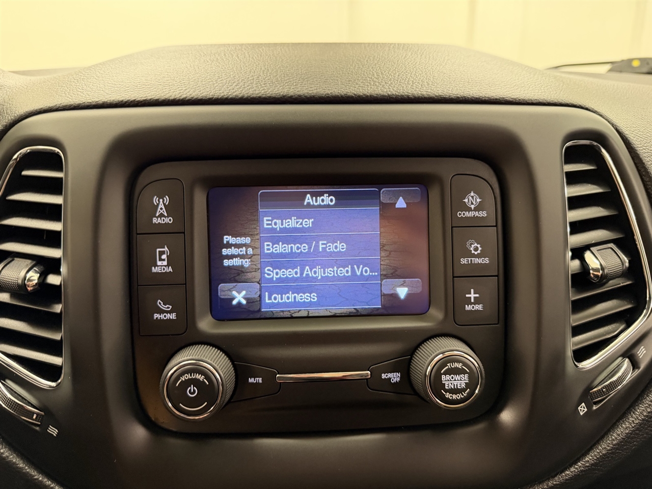 Jeep Compass Latitude 4WD 2018 Jeep Compass Latitude 4WD 2018