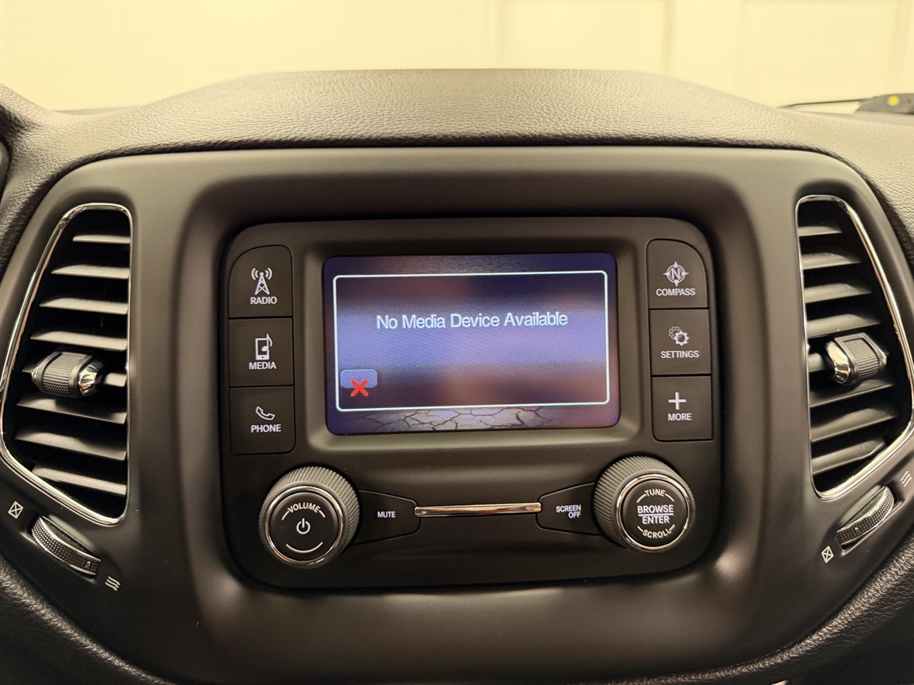 Jeep Compass Latitude 4WD 2018 Jeep Compass Latitude 4WD 2018