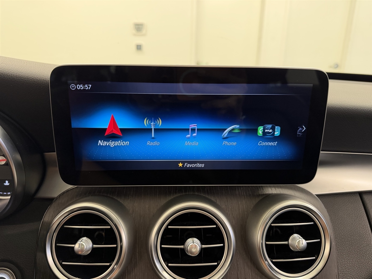 Mercedes-Benz C-Class C300 4MATIC Sedan 2020 Mercedes-Benz C-Class C300 4MATIC Sedan 2020