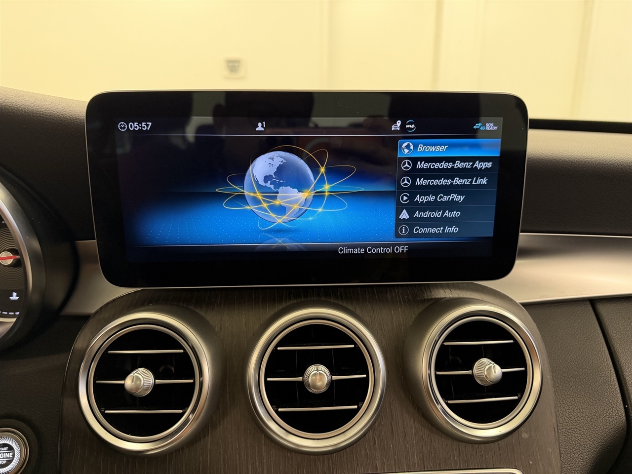 Mercedes-Benz C-Class C300 4MATIC Sedan 2020 Mercedes-Benz C-Class C300 4MATIC Sedan 2020