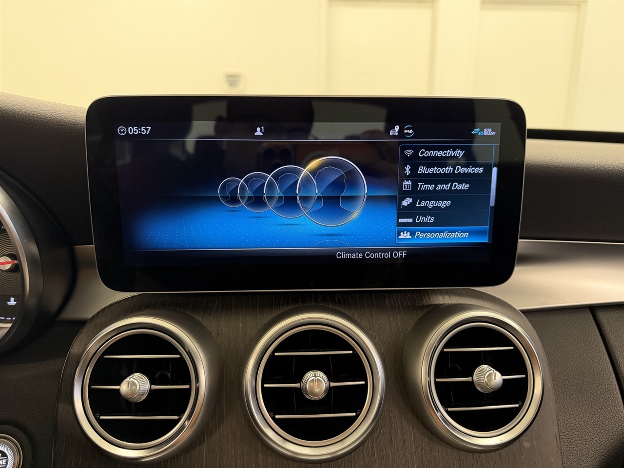 Mercedes-Benz C-Class C300 4MATIC Sedan 2020 Mercedes-Benz C-Class C300 4MATIC Sedan 2020