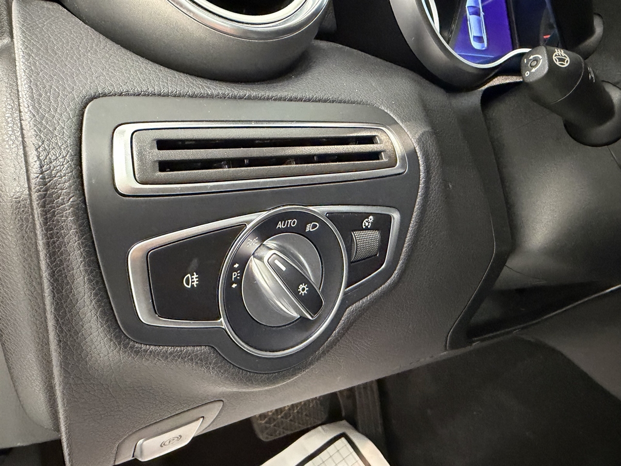 Mercedes-Benz C-Class C300 4MATIC Sedan 2020 Mercedes-Benz C-Class C300 4MATIC Sedan 2020