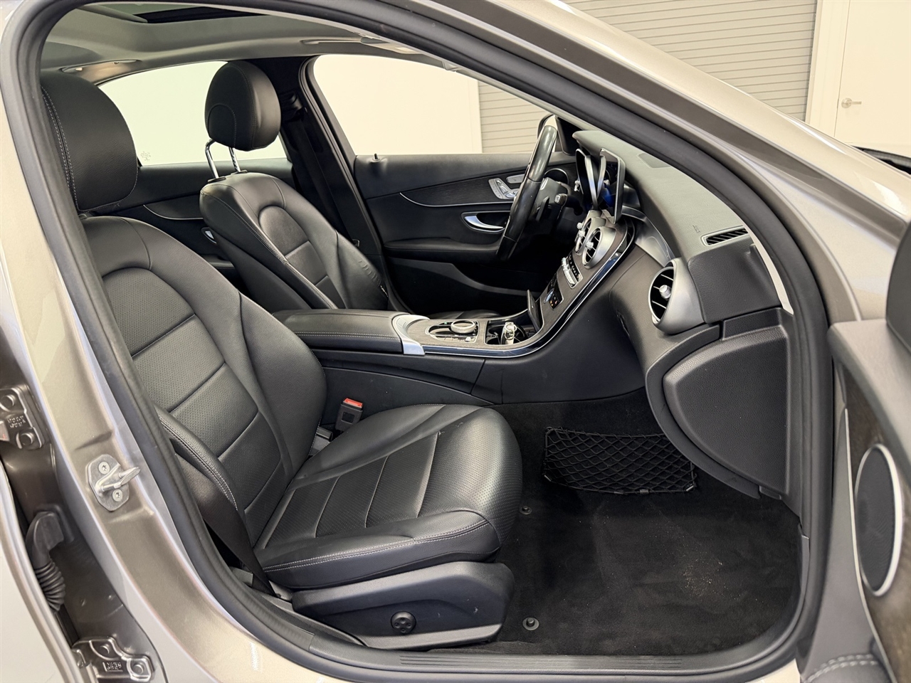 Mercedes-Benz C-Class C300 4MATIC Sedan 2020 Mercedes-Benz C-Class C300 4MATIC Sedan 2020