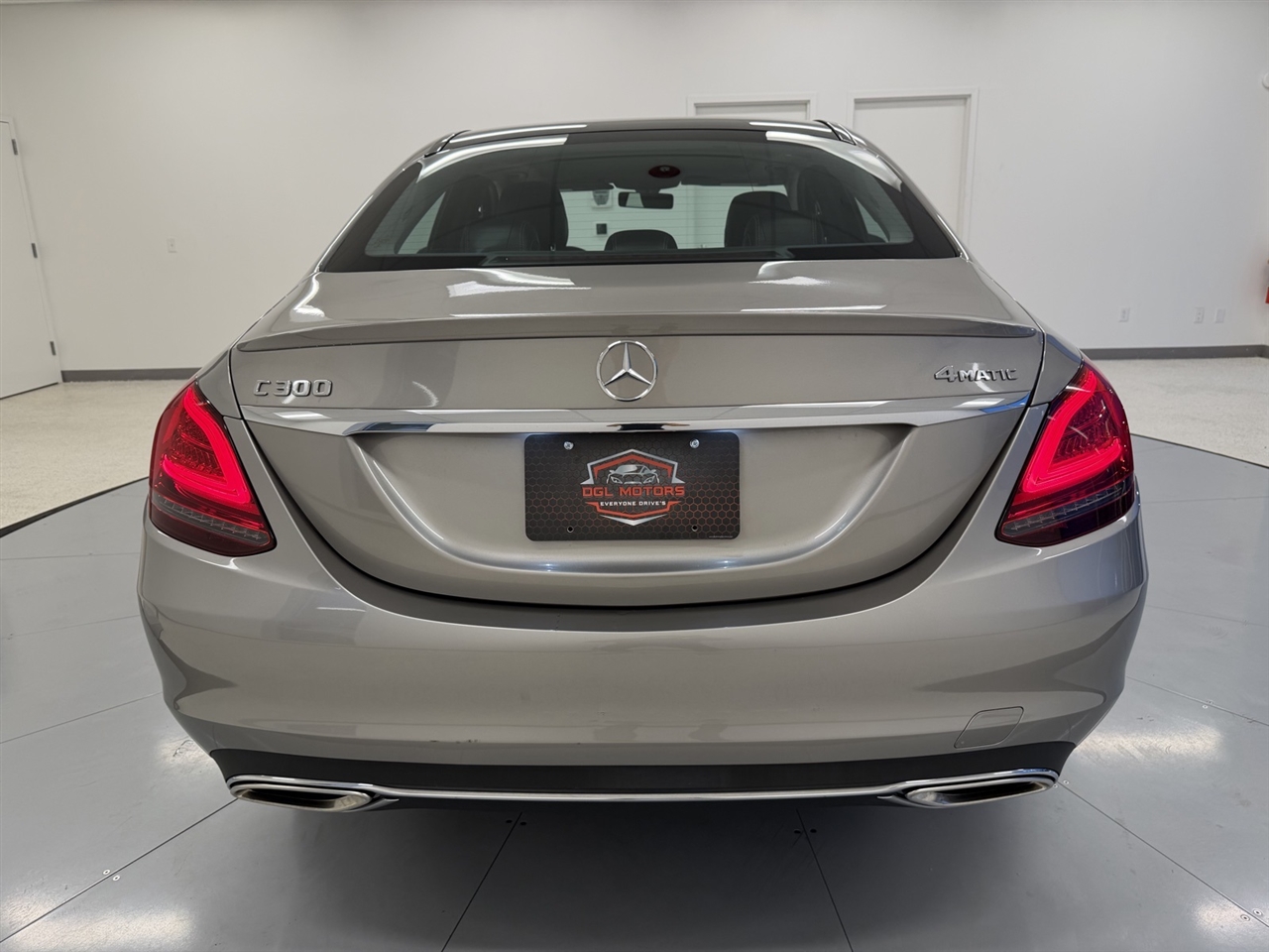 Mercedes-Benz C-Class C300 4MATIC Sedan 2020 Mercedes-Benz C-Class C300 4MATIC Sedan 2020