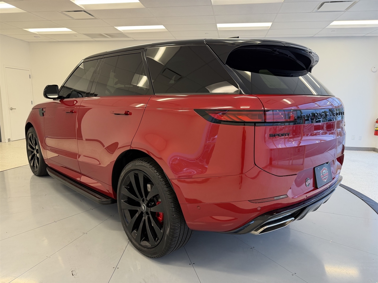 Land Rover Range Rover Sport P400 Dynamic 2023 Land Rover Range Rover Sport P400 Dynamic 2023