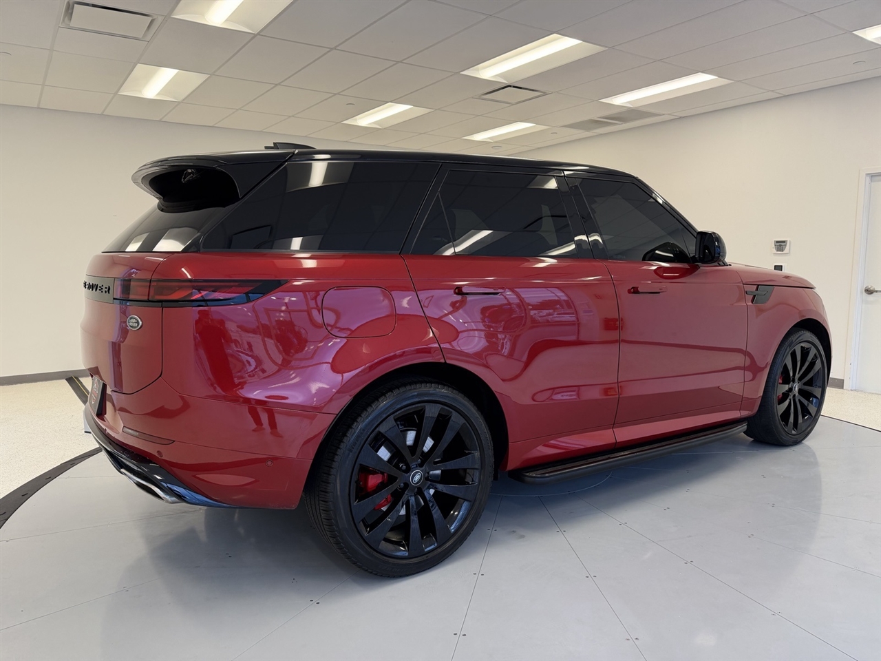 Land Rover Range Rover Sport P400 Dynamic 2023 Land Rover Range Rover Sport P400 Dynamic 2023
