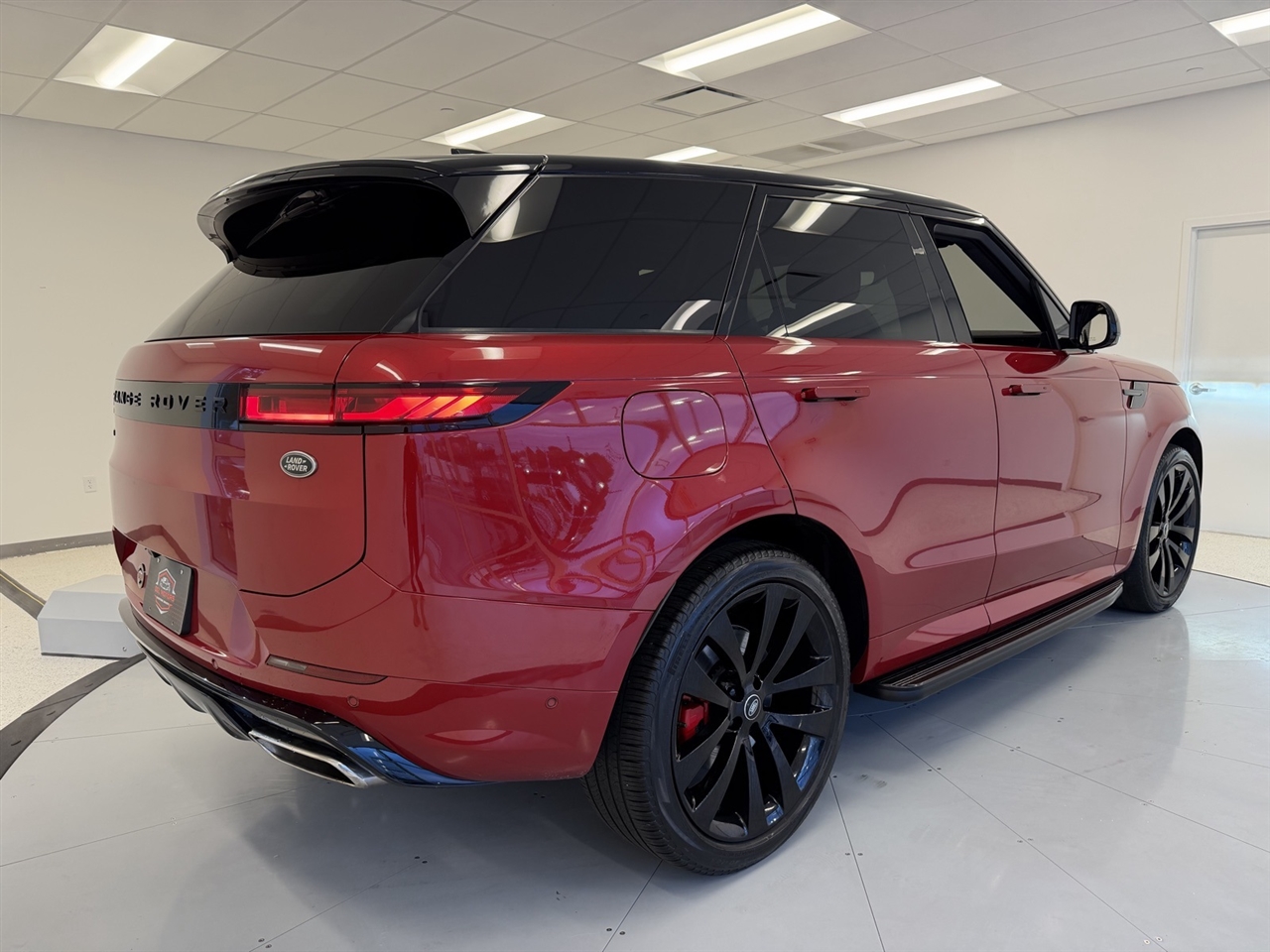 Land Rover Range Rover Sport P400 Dynamic 2023 Land Rover Range Rover Sport P400 Dynamic 2023