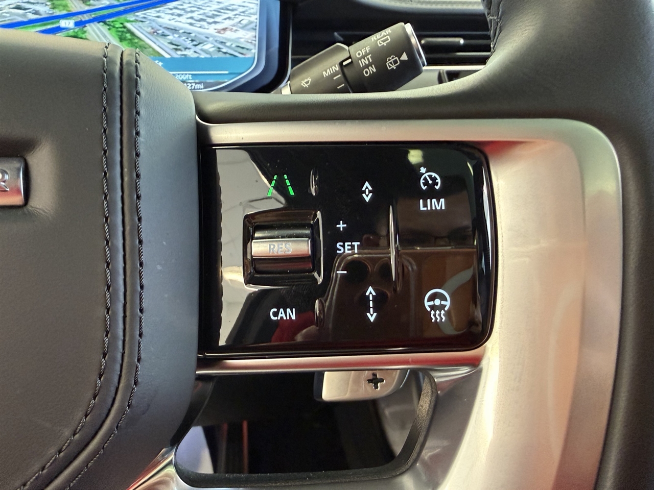 Land Rover Range Rover Autobiography LWB 5 2025 Land Rover Range Rover Autobiography LWB 5 2025