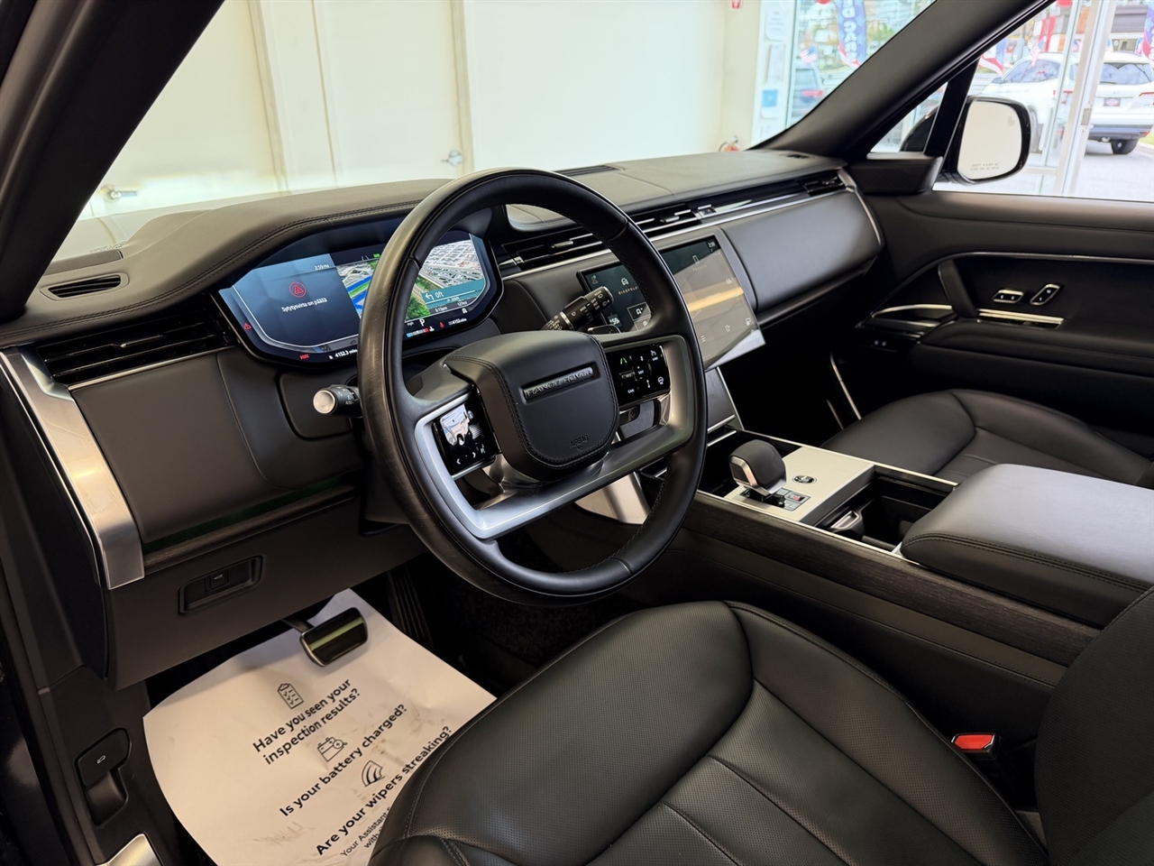 Land Rover Range Rover Autobiography LWB 5 2025 Land Rover Range Rover Autobiography LWB 5 2025