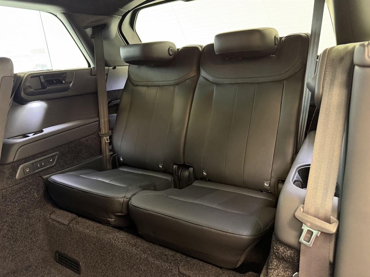 Land Rover Range Rover Autobiography LWB 5 2025 Land Rover Range Rover Autobiography LWB 5 2025