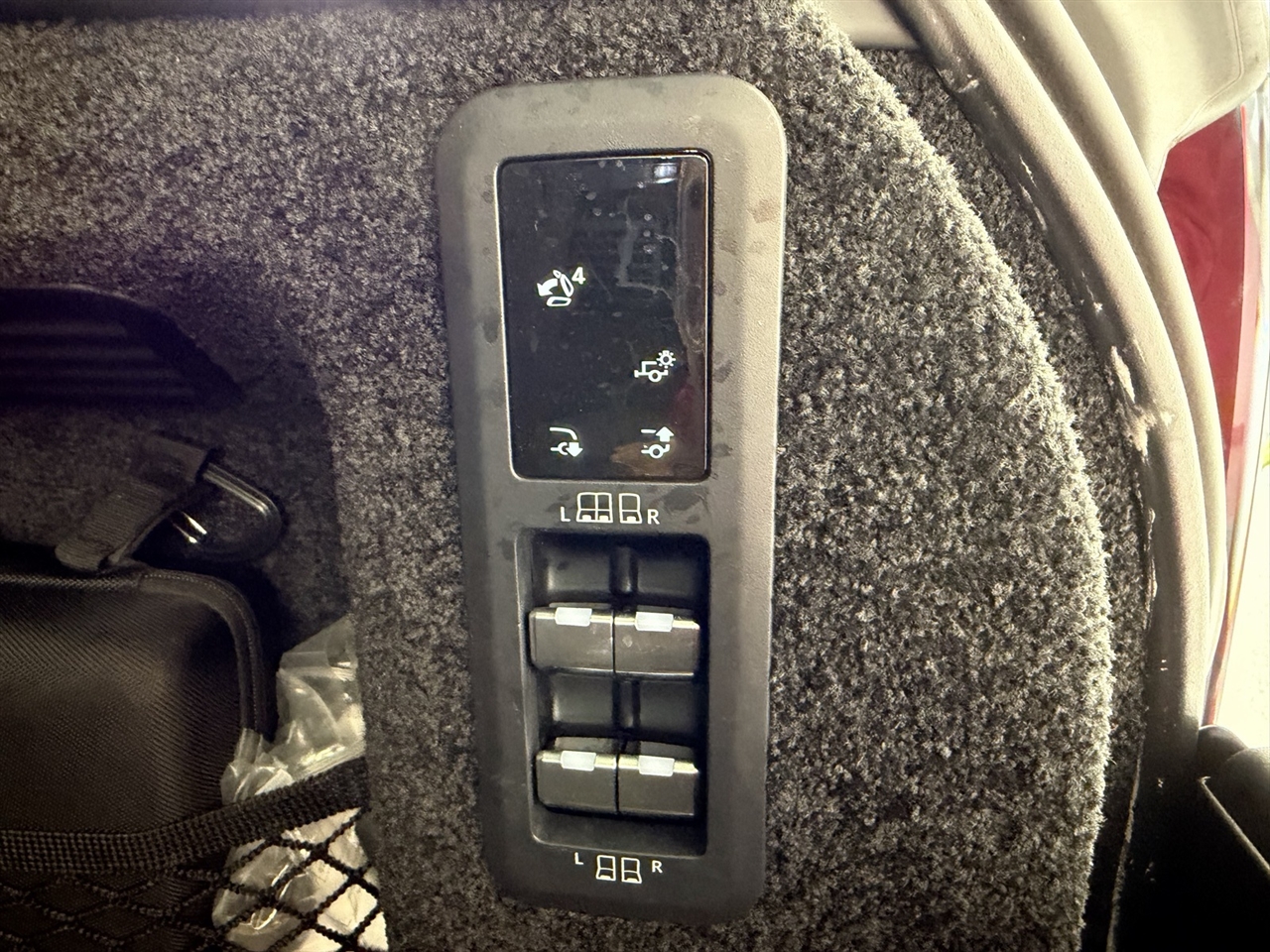 Land Rover Range Rover Autobiography LWB 5 2025 Land Rover Range Rover Autobiography LWB 5 2025