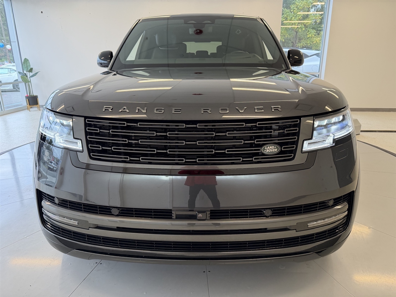 Land Rover Range Rover Autobiography LWB 5 2025 Land Rover Range Rover Autobiography LWB 5 2025