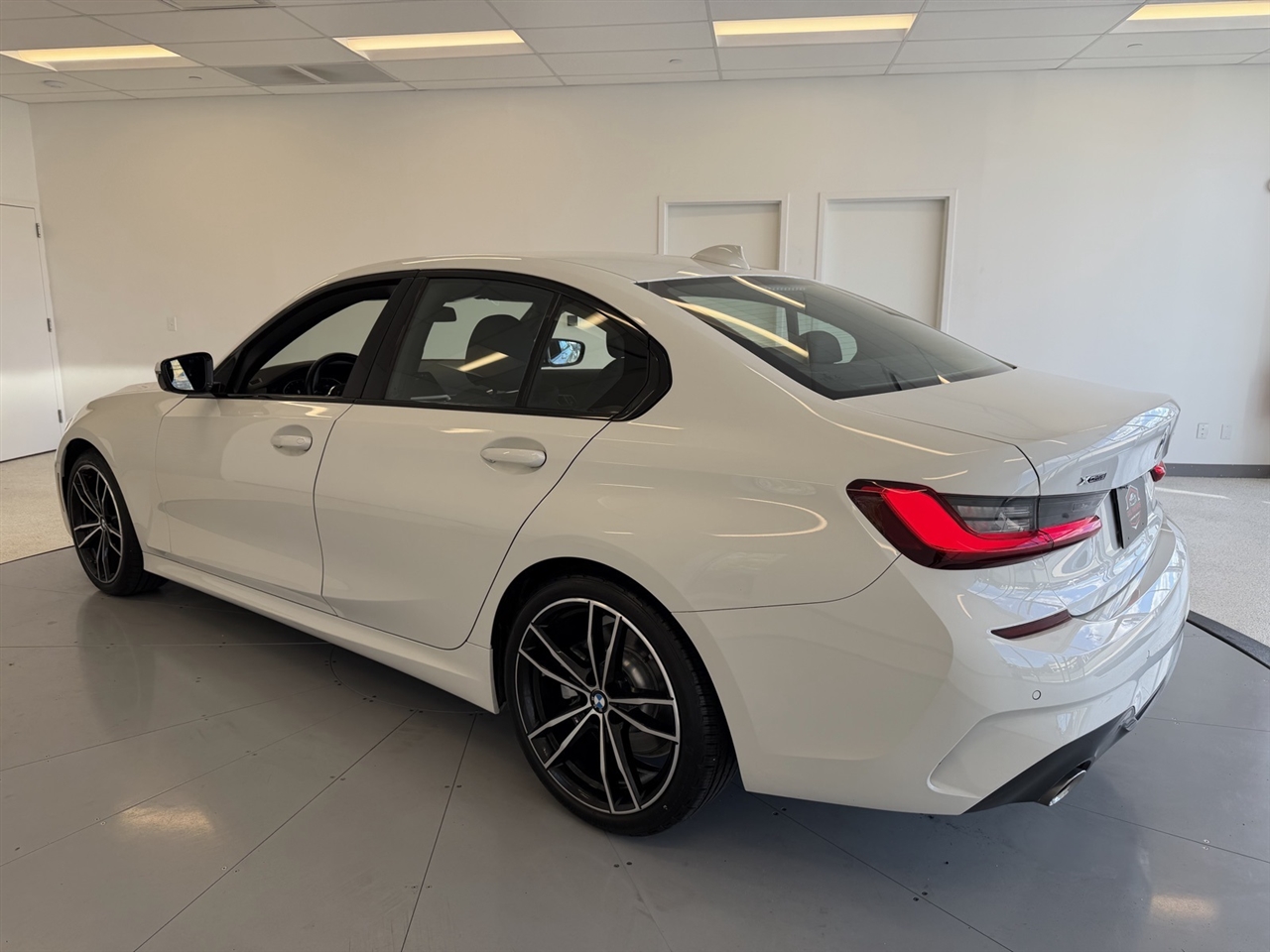 BMW 3-Series 330i xDrive 2021 BMW 3-Series 330i xDrive 2021