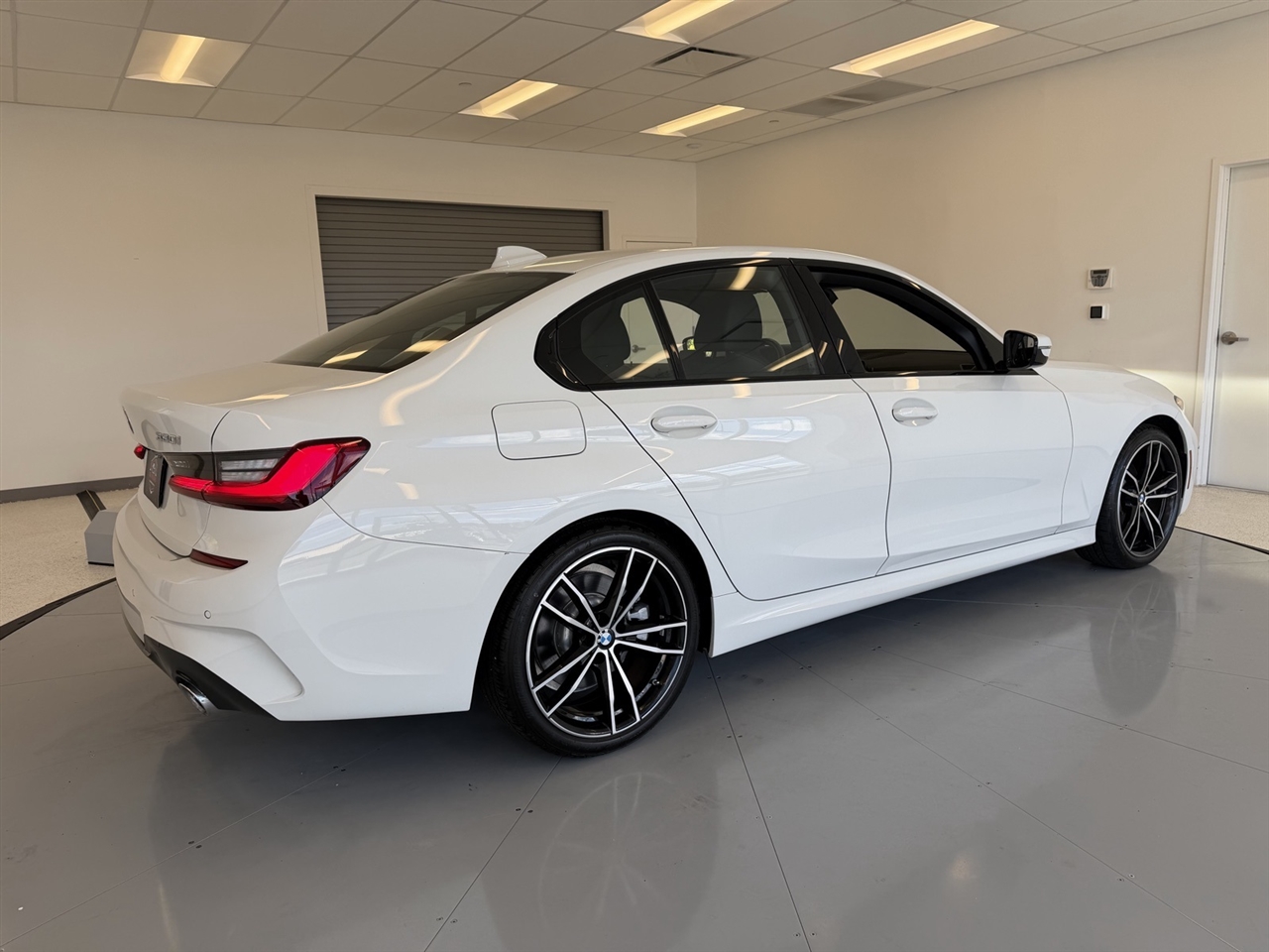 BMW 3-Series 330i xDrive 2021 BMW 3-Series 330i xDrive 2021