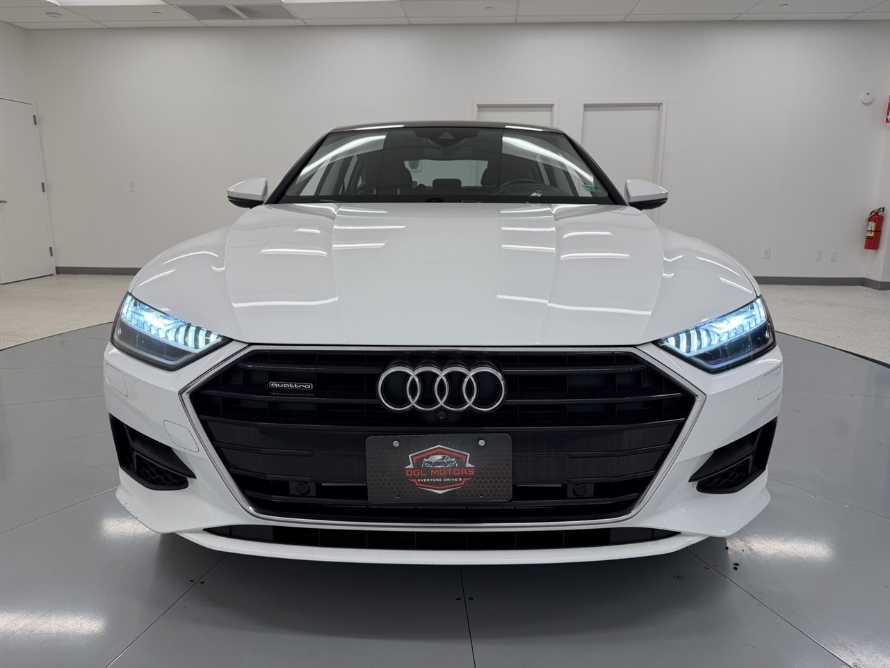 Audi A7 3.0 TFSI Premium Plus quattro 2019 Audi A7 3.0 TFSI Premium Plus quattro 2019