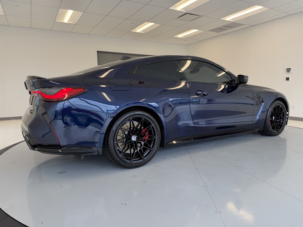 BMW M4 Competition xDrive 2023 BMW M4 Competition xDrive 2023