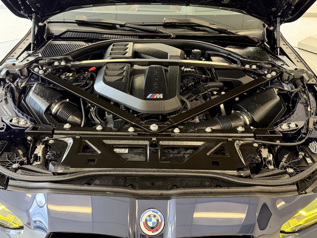 BMW M4 Competition xDrive 2023 BMW M4 Competition xDrive 2023