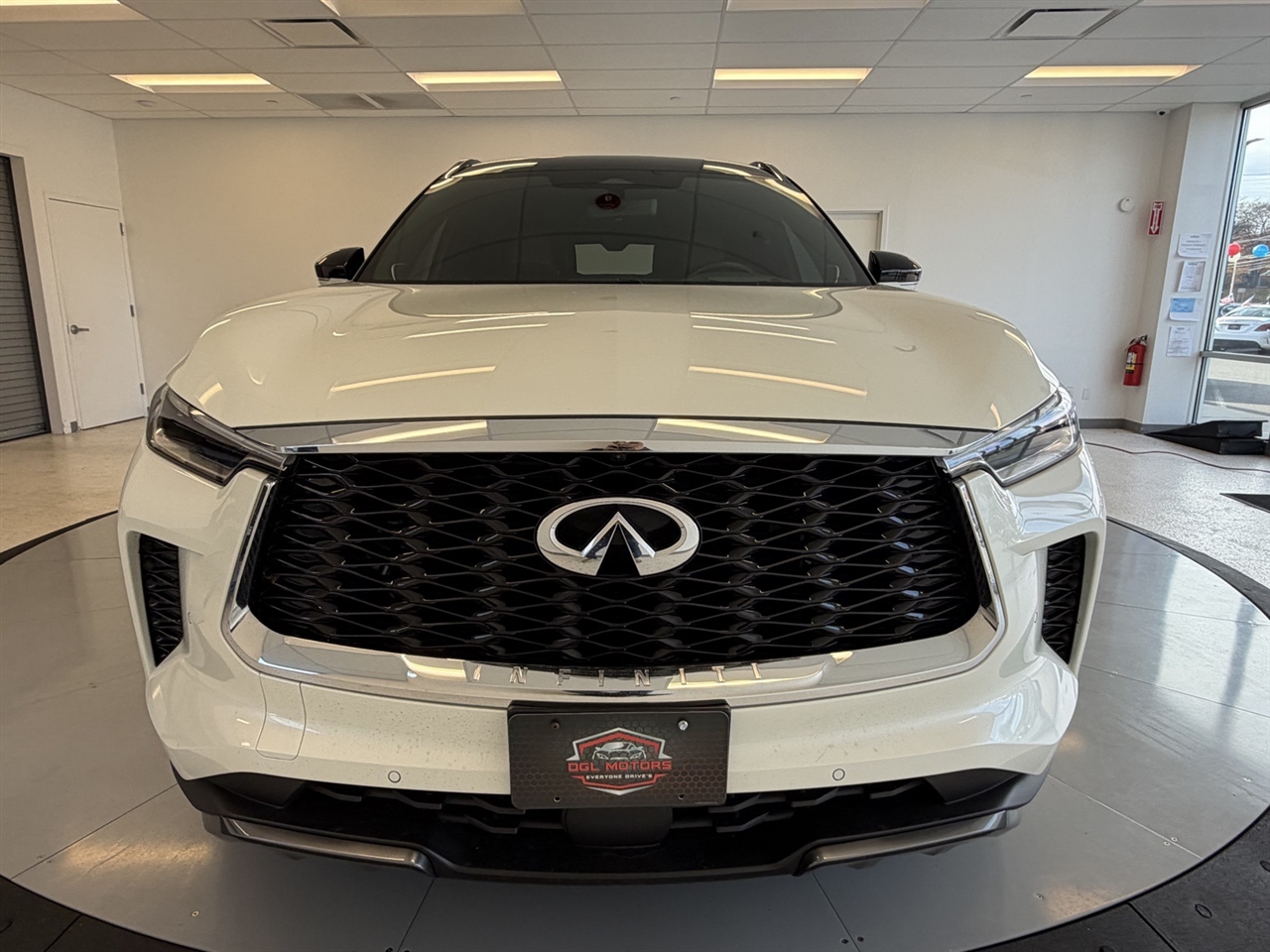 2023 Infiniti QX60 Autograph photo 2