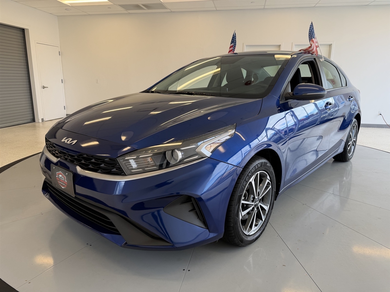 2024 Kia Forte LXS photo 4