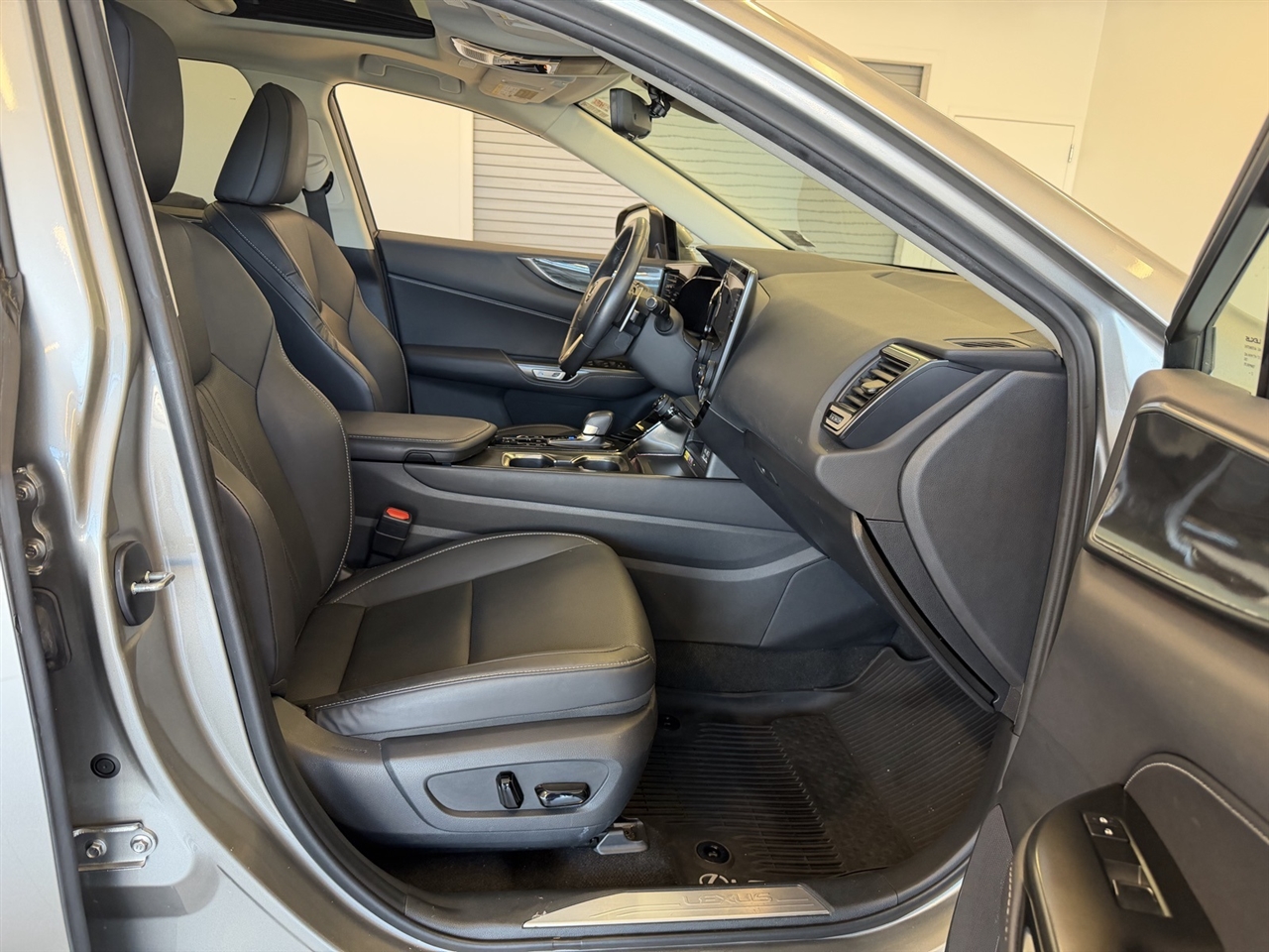 Lexus NX 350 Premium 2023